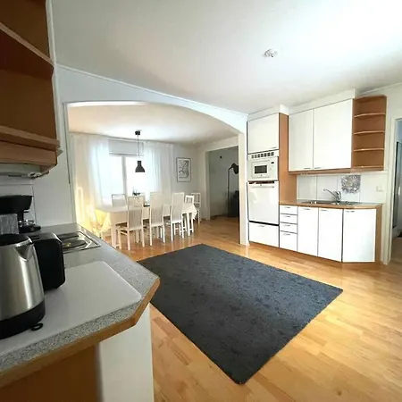 Scandinavian With Own Sauna 160m2 Rovaniemi