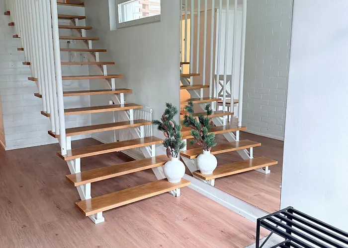 Apartament Spacious House 160m2 With Own Sauna, Free Parking, Private Yard Area *