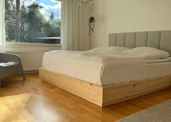 Apartament Spacious House 160m2 With Own Sauna, Free Parking, Private Yard Area *